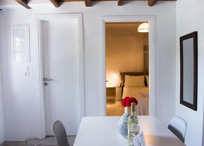 Villa Glamorous 2br In Ornos With Amazing Sea View!