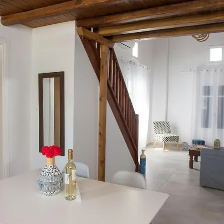 Glamorous 2br In Ornos With Amazing Sea View! Mykonos Town