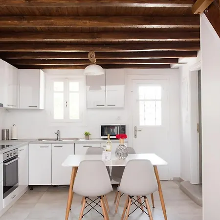 Βίλα Glamorous 2br In Ornos With Amazing Sea View!