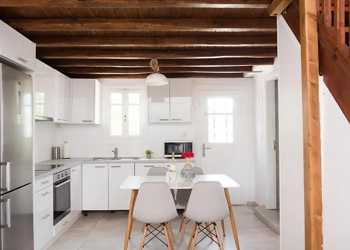 Вилла Glamorous 2br In Ornos With Amazing Sea View!